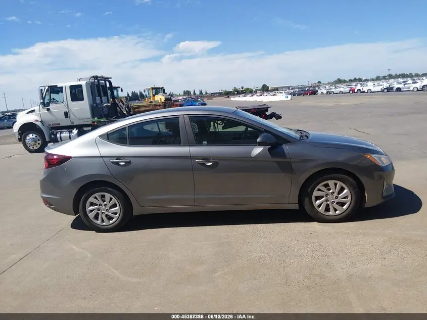 2019 HYUNDAI ELANTRA SE