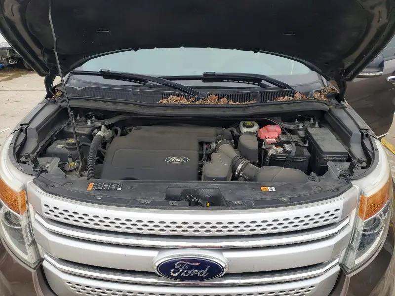 2015 FORD EXPLORER XLT  