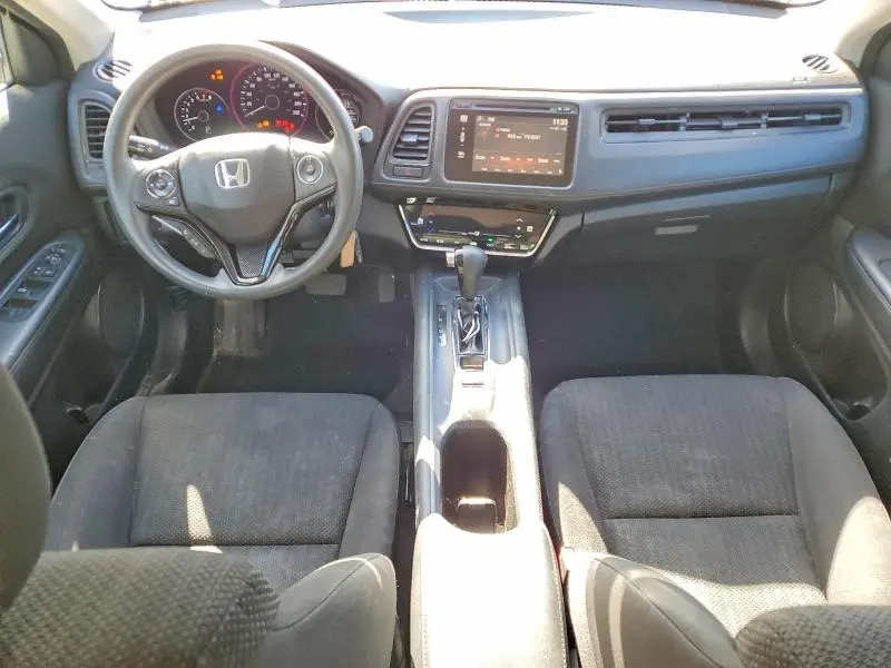 2018 HONDA HR-V LX  