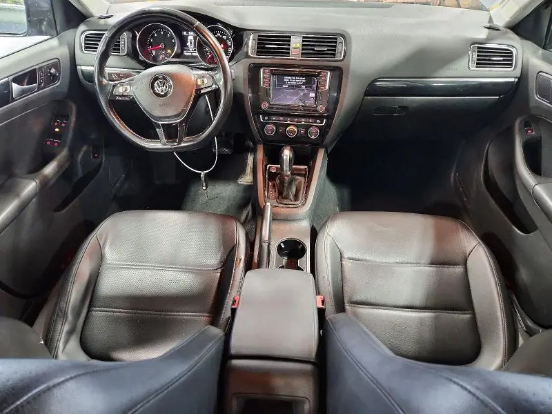 2017 VOLKSWAGEN JETTA SEL  