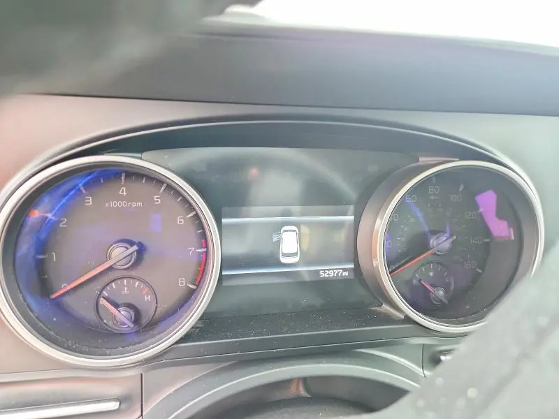 2022 KIA CARNIVAL LX  