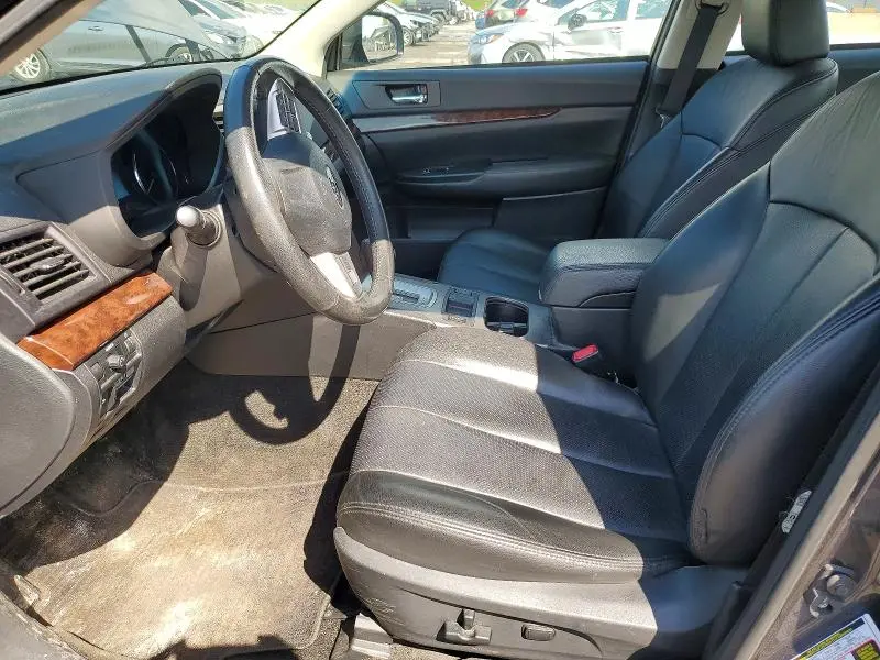 2013 SUBARU LEGACY 2.5I LIMITED  