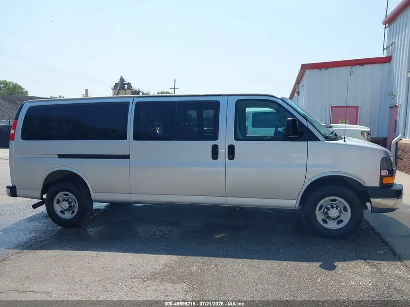 2016 CHEVROLET EXPRESS 3500 LT