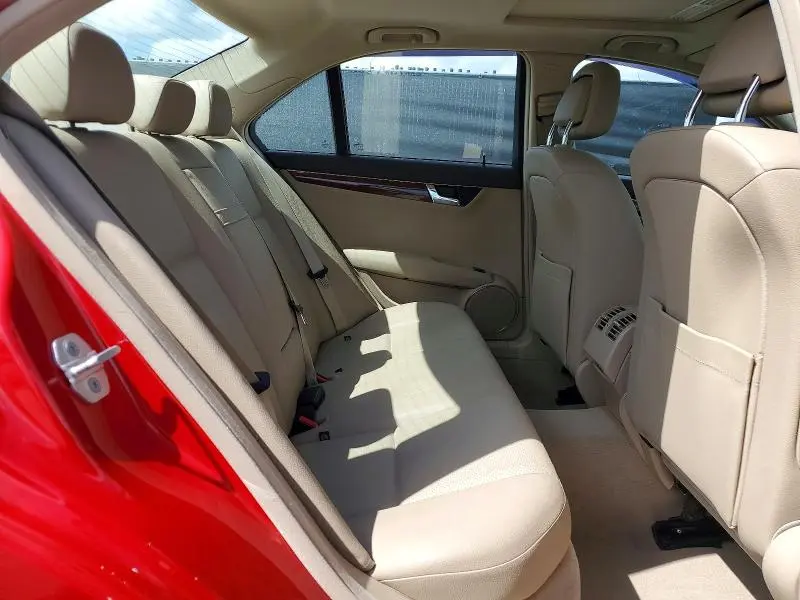 2010 MERCEDES-BENZ C 300  