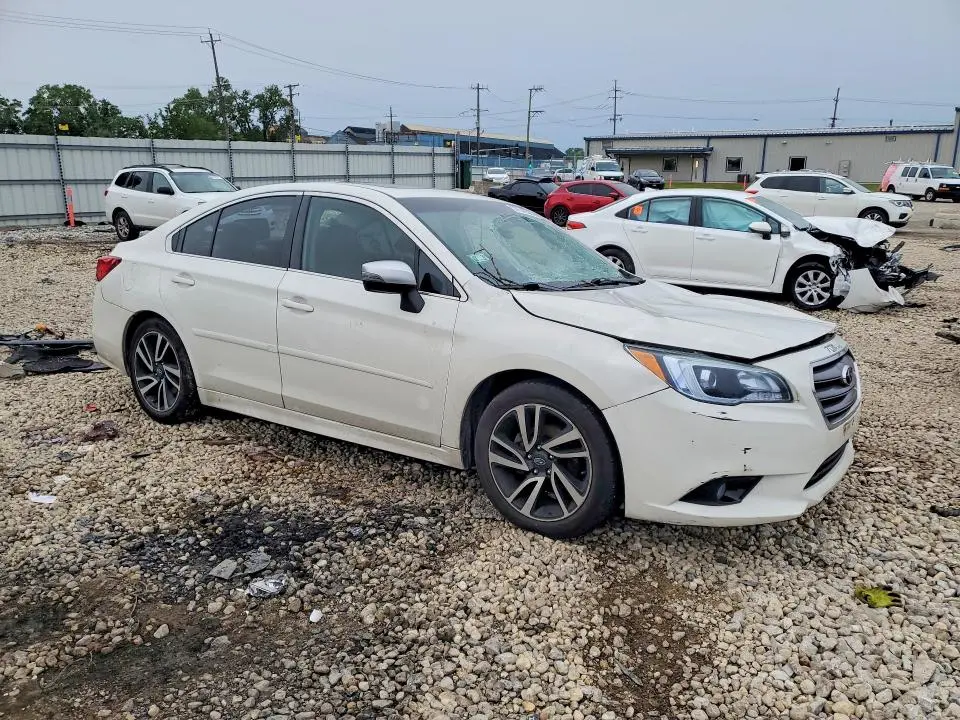 2017 SUBARU LEGACY SPORT  
