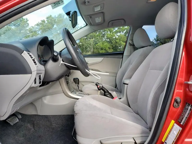 2011 TOYOTA COROLLA BASE  