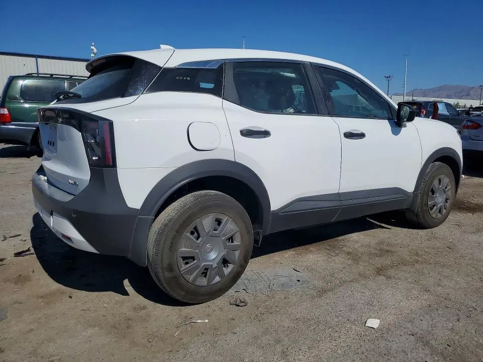 2025 NISSAN KICKS S  
