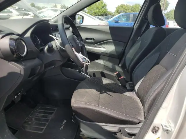 2019 NISSAN KICKS S  