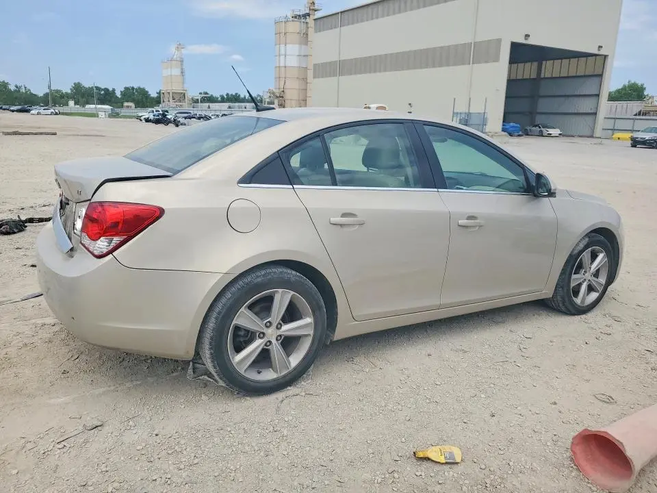 2012 CHEVROLET CRUZE LT  