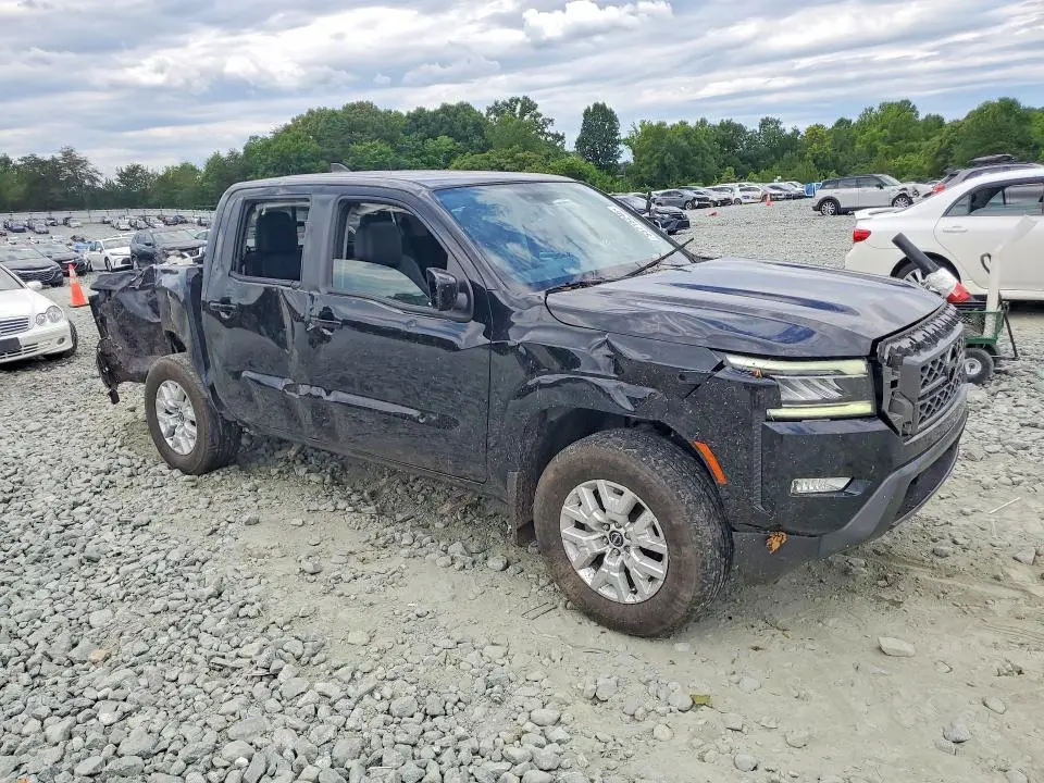 2022 NISSAN FRONTIER SV  