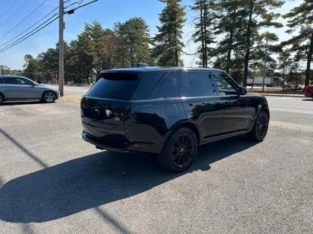2023 LAND ROVER RANGE ROVER SE  