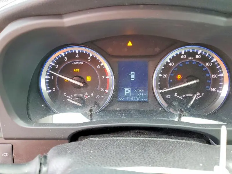 2015 TOYOTA HIGHLANDER LE  