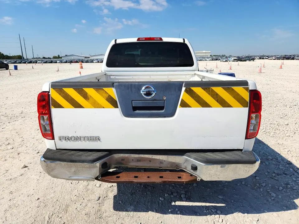 2012 NISSAN FRONTIER S  
