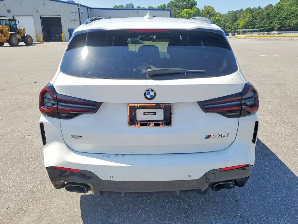 2022 BMW X3 M40I  