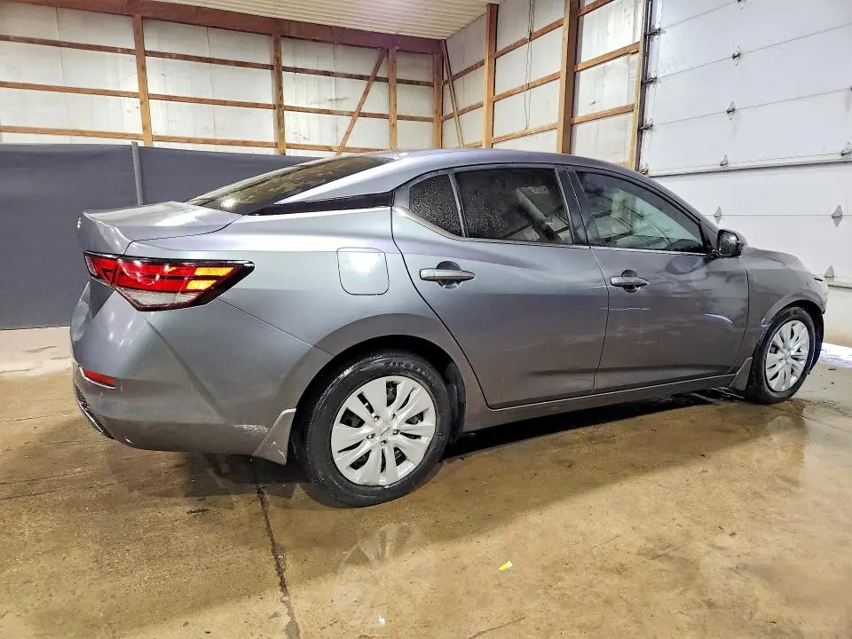 2022 NISSAN SENTRA S  