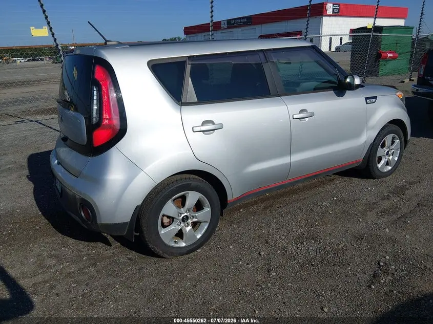 2017 KIA SOUL  