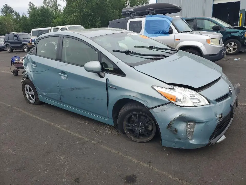 2013 TOYOTA PRIUS TWO  
