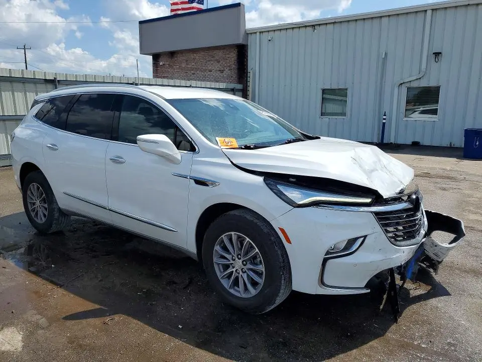 2022 BUICK ENCLAVE ESSENCE  