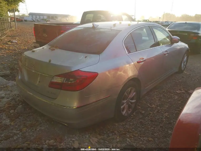 2013 HYUNDAI GENESIS 3.8