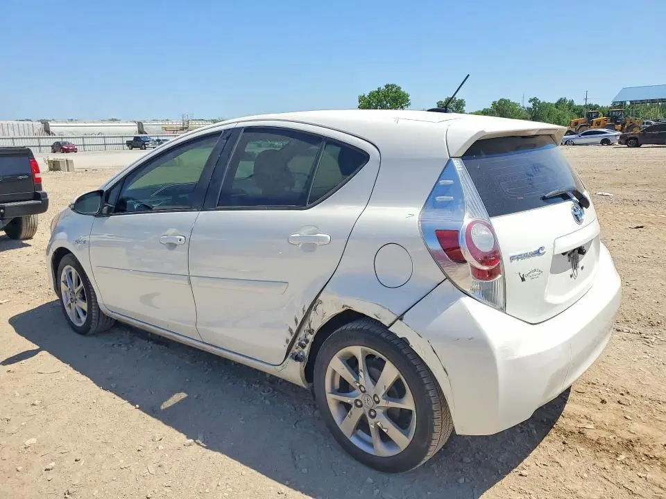 2013 TOYOTA PRIUS C FOUR  