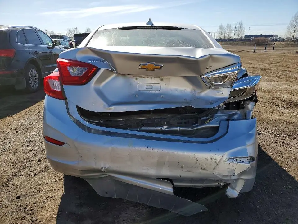 2016 CHEVROLET CRUZE LT  