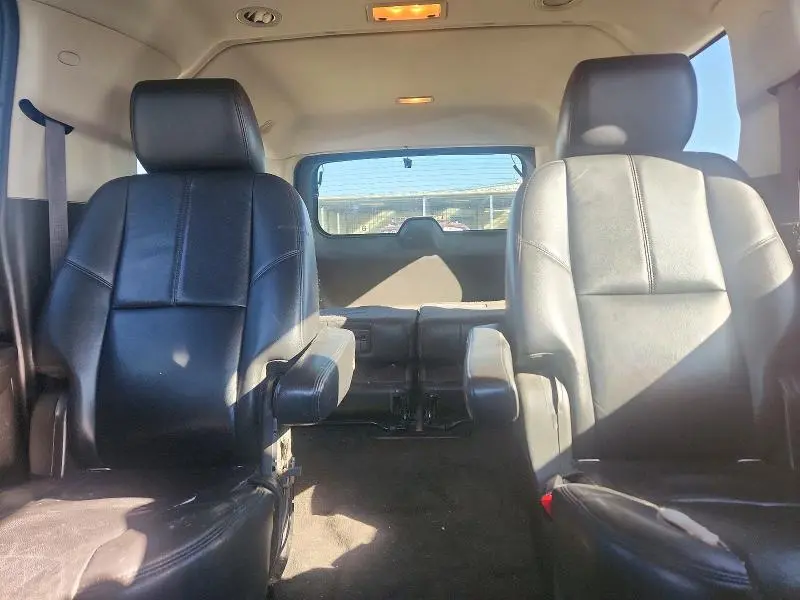 2014 CHEVROLET SUBURBAN K1500 LT  