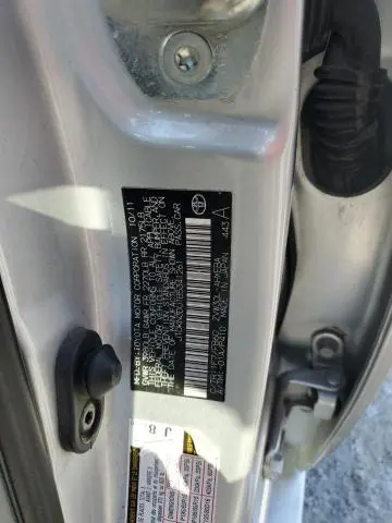 2011 TOYOTA PRIUS   
