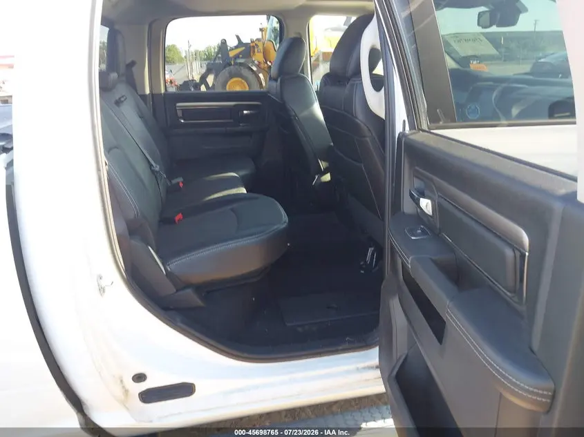 2017 RAM 1500 SPORT  4X4 5'7 BOX