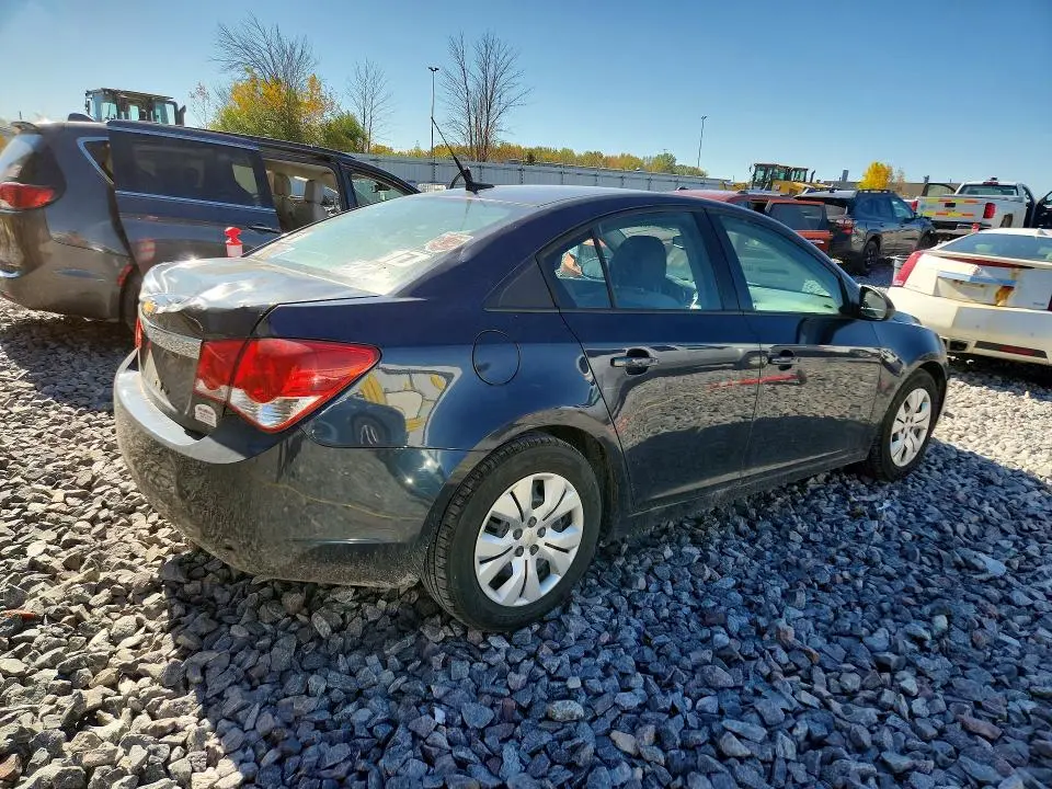 2014 CHEVROLET CRUZE LS  