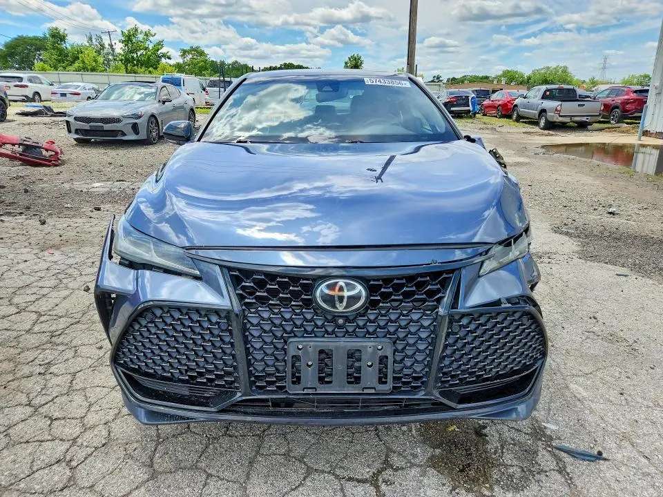 2020 TOYOTA AVALON TOURING  