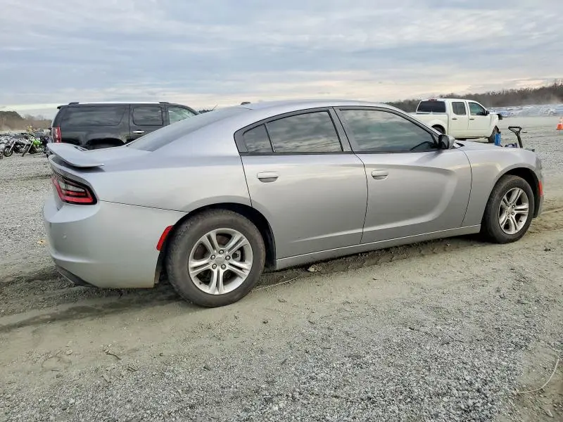 2015 DODGE CHARGER SE  