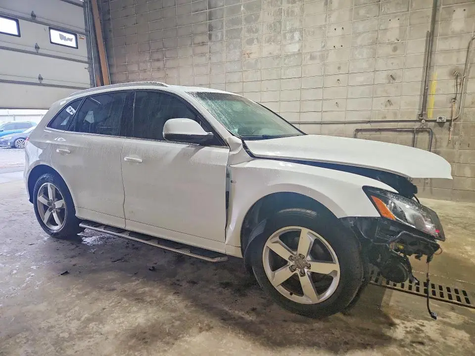 2012 AUDI Q5 PREMIUM PLUS  