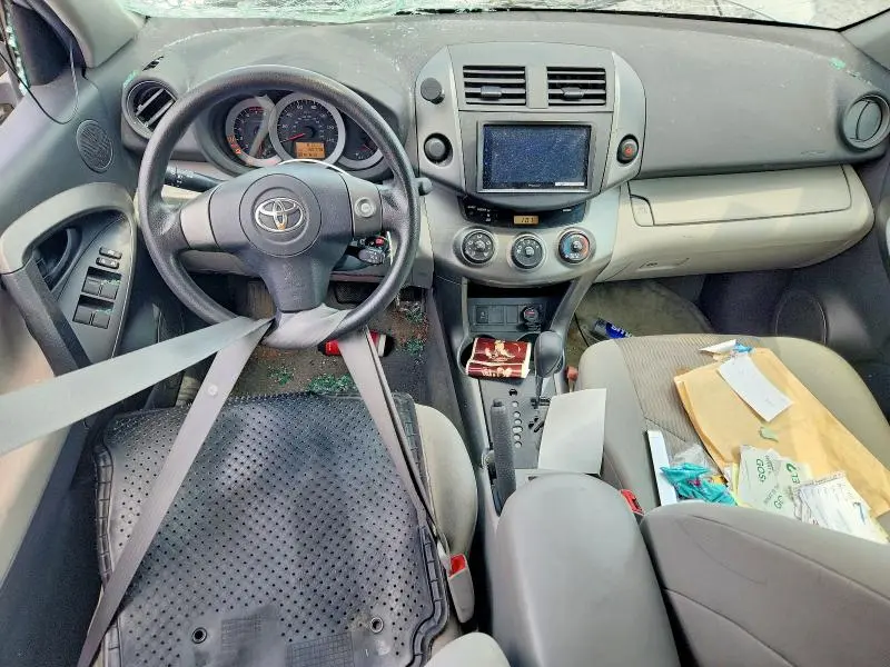 2011 TOYOTA RAV4 BASE  