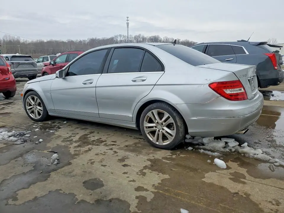 2013 MERCEDES-BENZ C 250  