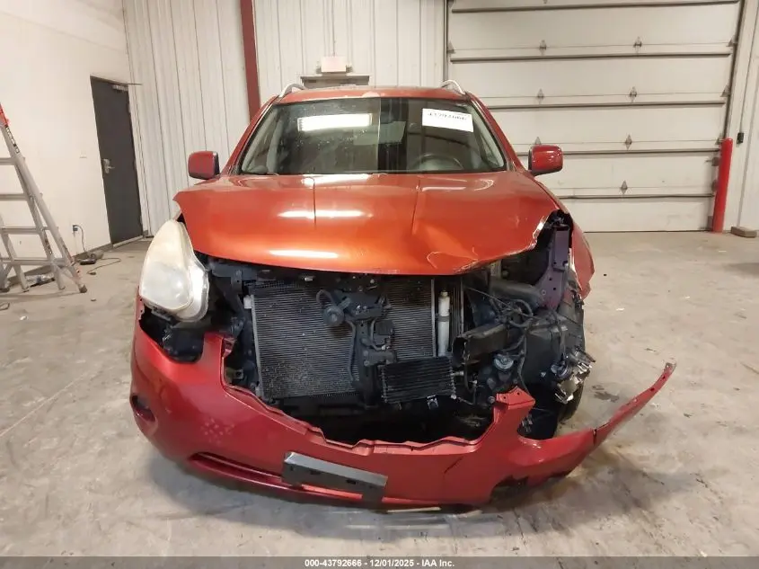 2013 NISSAN ROGUE SV