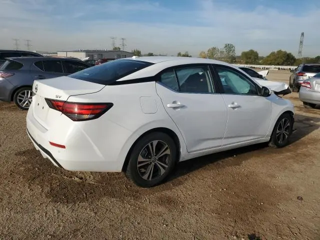2022 NISSAN SENTRA SV  