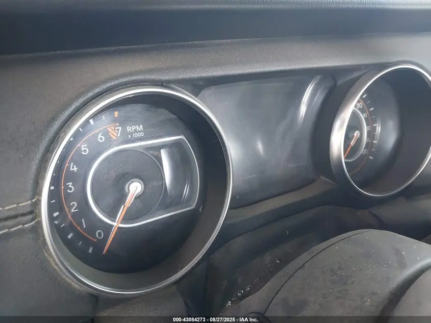 2020 JEEP WRANGLER UNLIMITED SAHARA 4X4