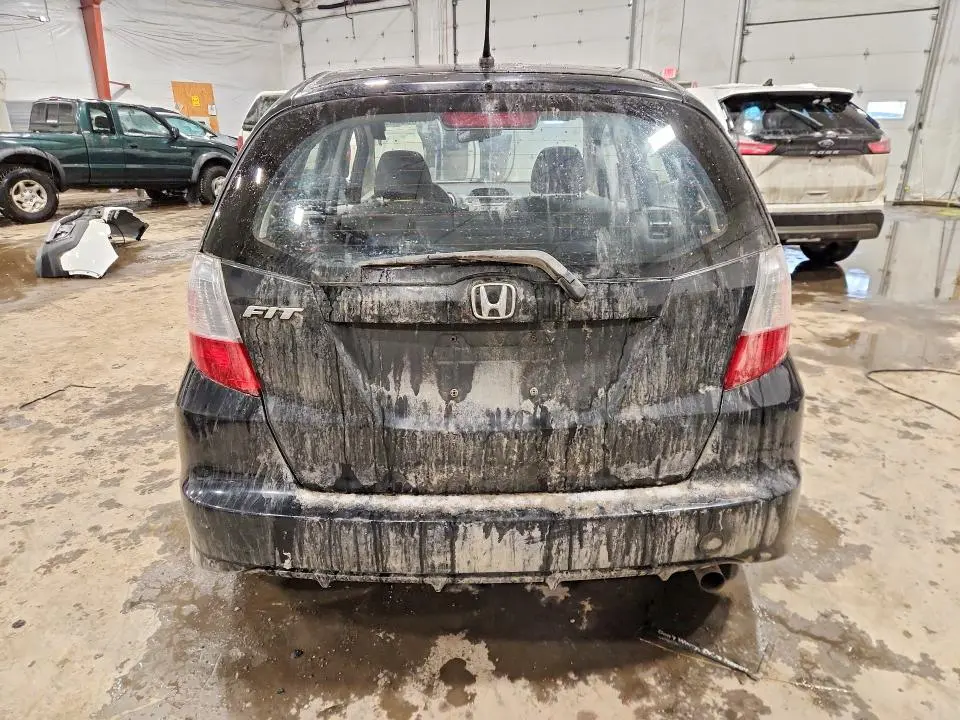 2013 HONDA FIT   
