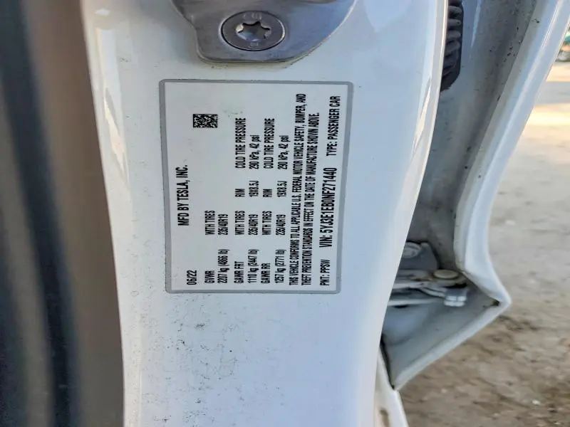 2022 TESLA MODEL 3   
