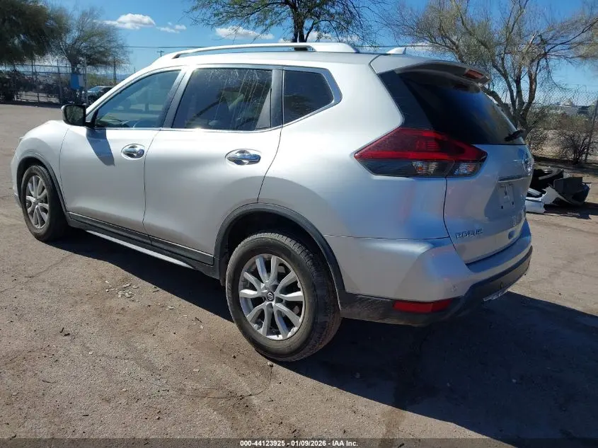 2019 NISSAN ROGUE SV