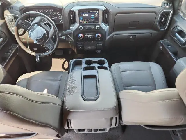 2021 GMC SIERRA K1500 SLT  