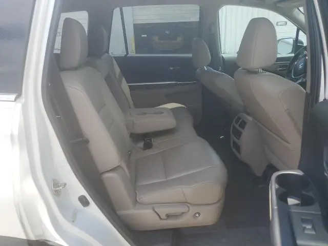 2016 HONDA PILOT EXLN  