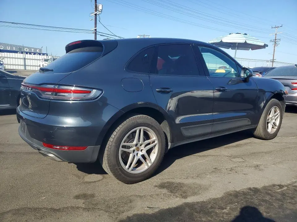 2020 PORSCHE MACAN   