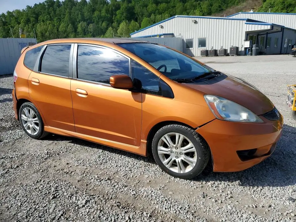 2010 HONDA FIT SPORT  