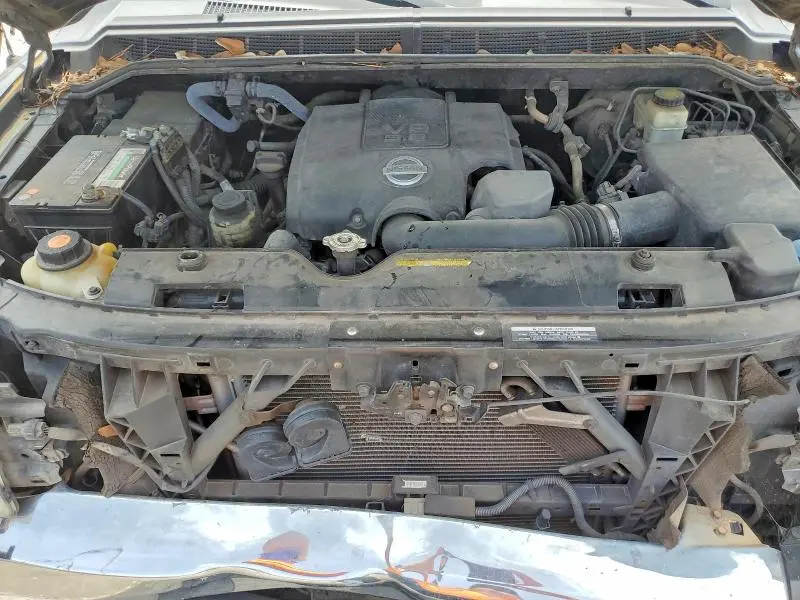 2013 NISSAN TITAN S  