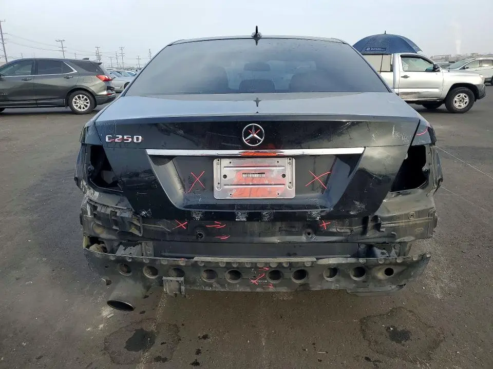 2013 MERCEDES-BENZ C 250  