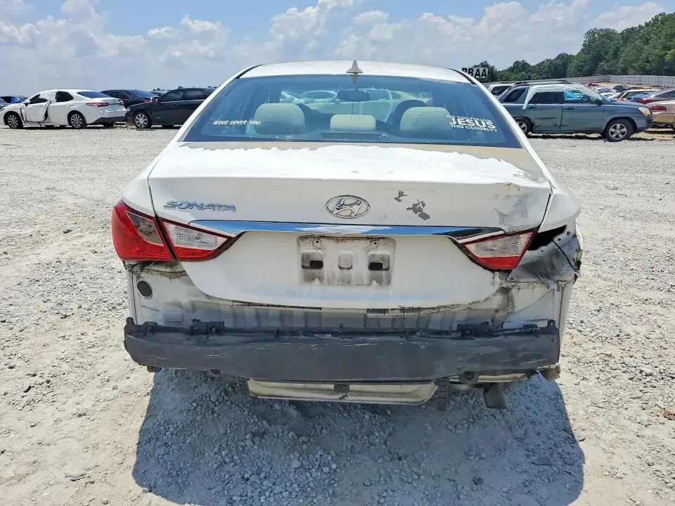 2013 HYUNDAI SONATA GLS  