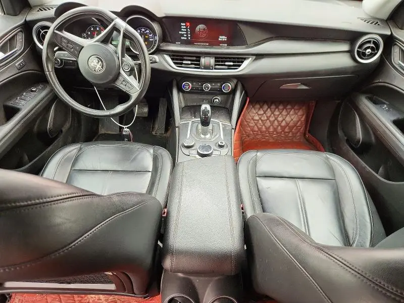 2018 ALFA ROMEO STELVIO   