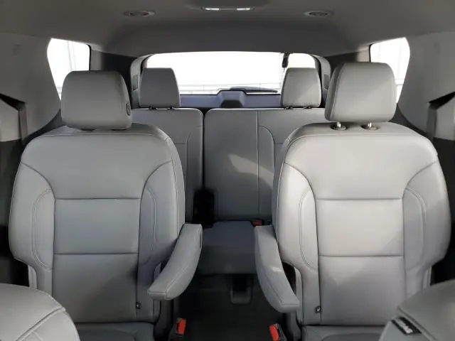 2018 CHEVROLET TRAVERSE LT  