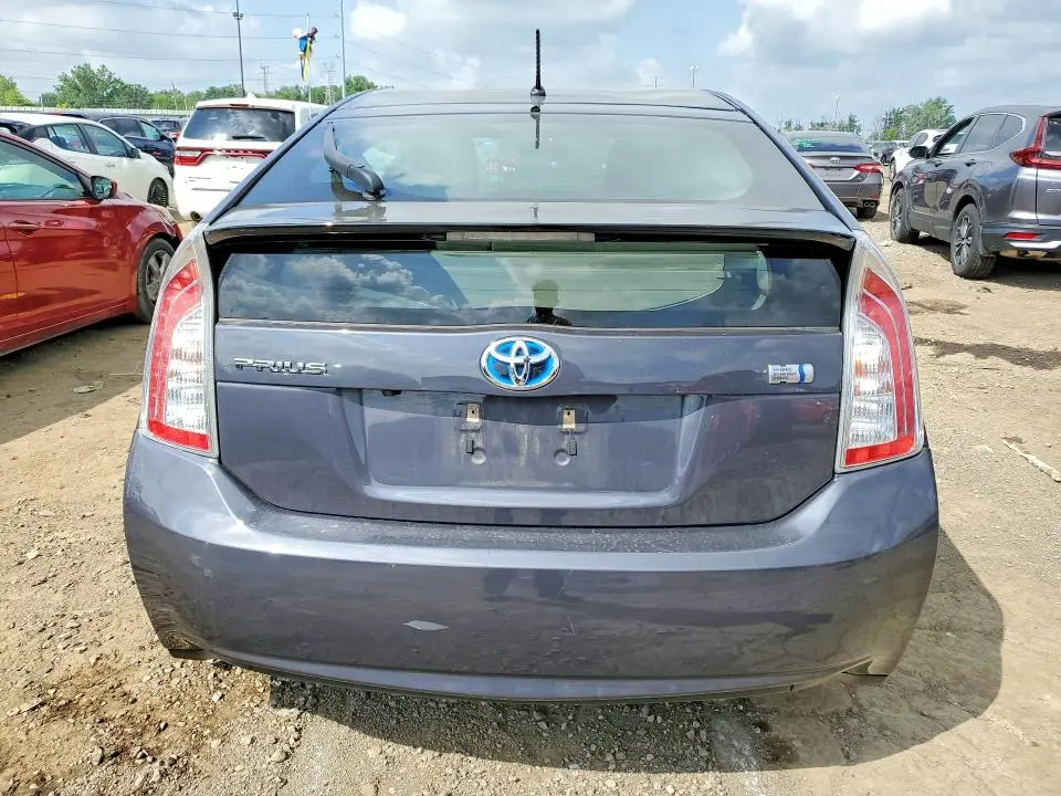 2015 TOYOTA PRIUS TWO  